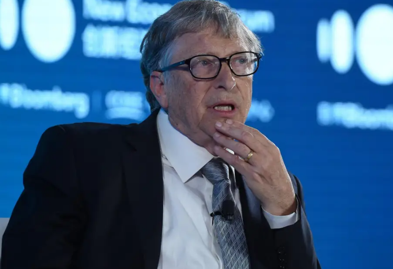 Nom : Screenshot_2020-11-19 Bill Gates says in-person meetings aren't the 'gold standard' anymore and .png
Affichages : 3398
Taille : 637,8 Ko