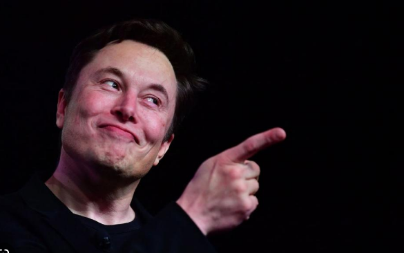 Nom : Screenshot_2022-11-24 Elon Musk proposes letting nearly everyone Twitter banned back on the site.png
Affichages : 3233
Taille : 205,0 Ko